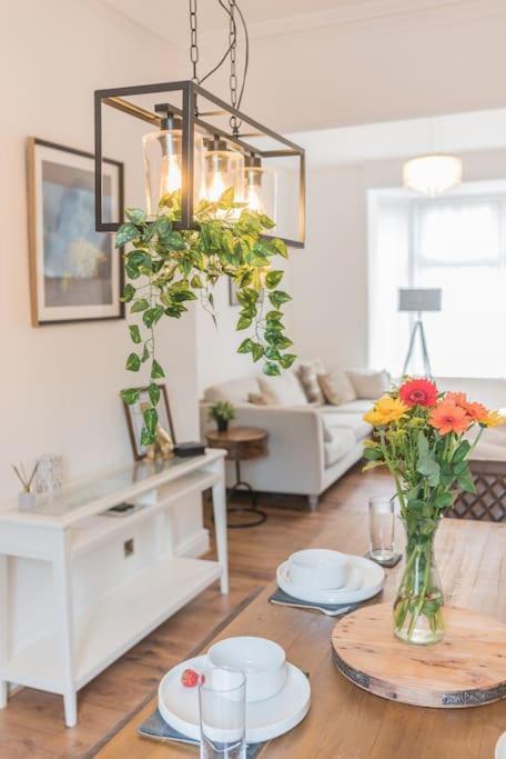 Вілла Luxury Townhouse In Веркінґтон Екстер'єр фото